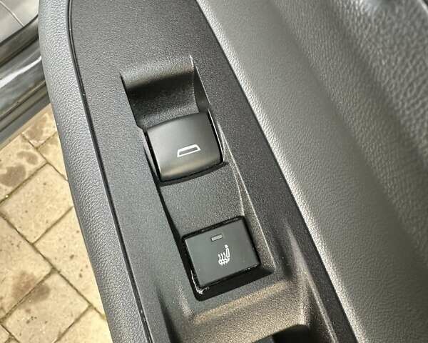 Серый Шевроле Bolt EV, объемом двигателя 0 л и пробегом 86 тыс. км за 13350 $, фото 27 на Automoto.ua