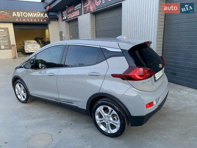 Серый Шевроле Bolt EV, объемом двигателя 0 л и пробегом 160 тыс. км за 14500 $, фото 14 на Automoto.ua