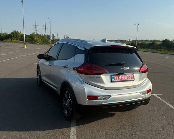 Серый Шевроле Bolt EV, объемом двигателя 0 л и пробегом 58 тыс. км за 14500 $, фото 2 на Automoto.ua