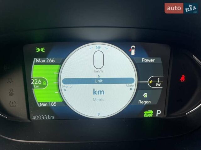 Серый Шевроле Bolt EV, объемом двигателя 0 л и пробегом 46 тыс. км за 16200 $, фото 6 на Automoto.ua