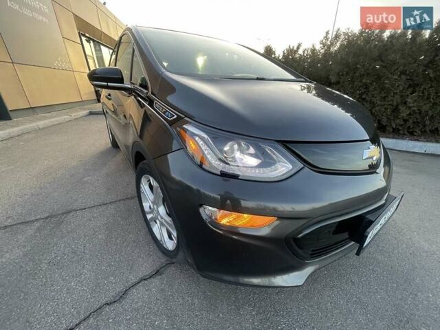 Серый Шевроле Bolt EV, объемом двигателя 0 л и пробегом 46 тыс. км за 16200 $, фото 24 на Automoto.ua