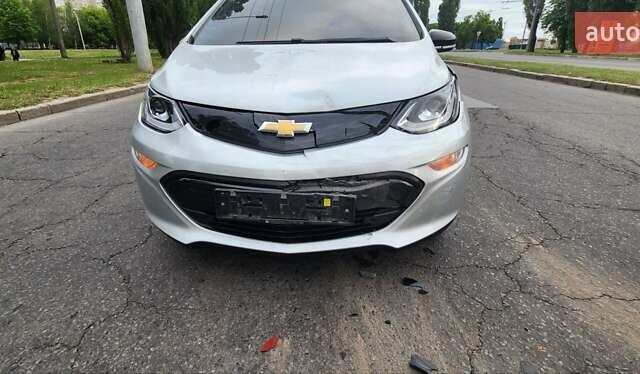 Серый Шевроле Bolt EV, объемом двигателя 0 л и пробегом 62 тыс. км за 15990 $, фото 17 на Automoto.ua