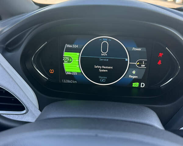 Серый Шевроле Bolt EV, объемом двигателя 0 л и пробегом 134 тыс. км за 13900 $, фото 7 на Automoto.ua
