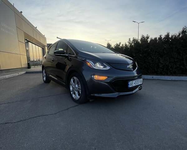 Серый Шевроле Bolt EV, объемом двигателя 0 л и пробегом 46 тыс. км за 16200 $, фото 8 на Automoto.ua