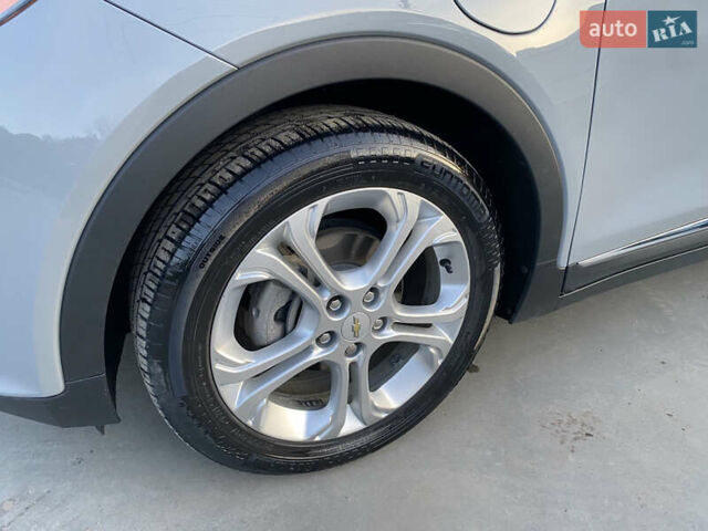 Серый Шевроле Bolt EV, объемом двигателя 0 л и пробегом 160 тыс. км за 14500 $, фото 18 на Automoto.ua