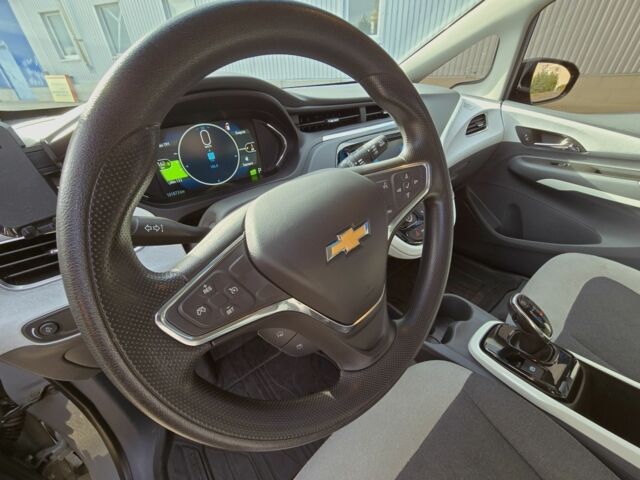 Сірий Шевроле Bolt EV, об'ємом двигуна 0 л та пробігом 102 тис. км за 14300 $, фото 22 на Automoto.ua
