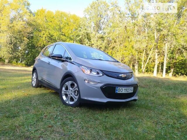 Серый Шевроле Bolt EV, объемом двигателя 0 л и пробегом 68 тыс. км за 15300 $, фото 8 на Automoto.ua