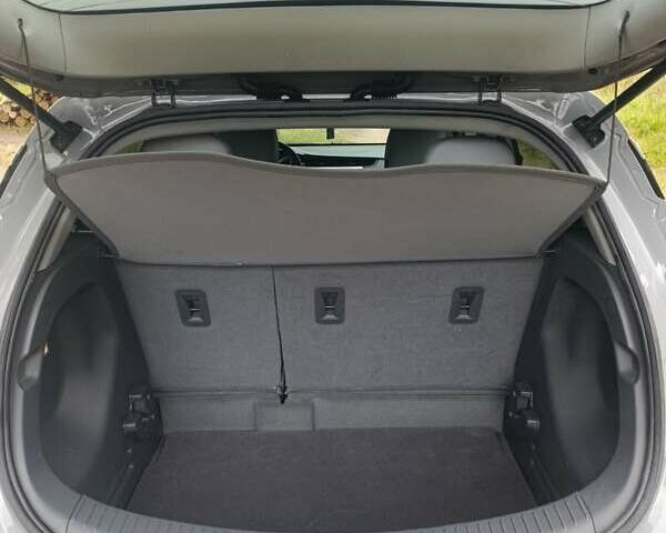 Сірий Шевроле Bolt EV, об'ємом двигуна 0 л та пробігом 28 тис. км за 17500 $, фото 7 на Automoto.ua
