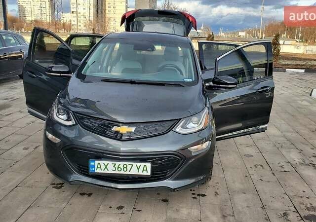Серый Шевроле Bolt EV, объемом двигателя 0 л и пробегом 20 тыс. км за 15100 $, фото 46 на Automoto.ua