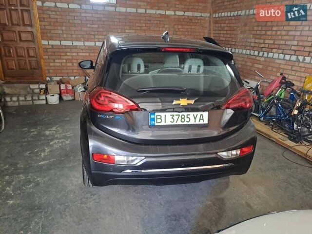 Серый Шевроле Bolt EV, объемом двигателя 0 л и пробегом 15 тыс. км за 17600 $, фото 3 на Automoto.ua