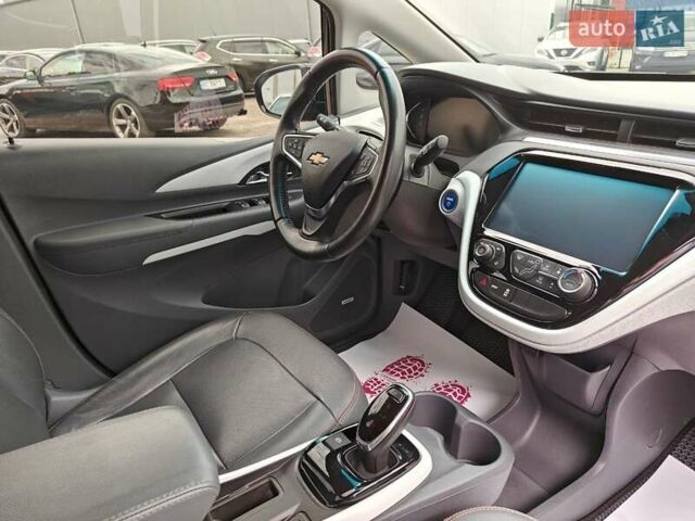 Сірий Шевроле Bolt EV, об'ємом двигуна 0 л та пробігом 33 тис. км за 15500 $, фото 15 на Automoto.ua