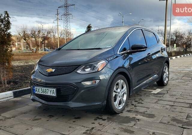 Серый Шевроле Bolt EV, объемом двигателя 0 л и пробегом 20 тыс. км за 15100 $, фото 2 на Automoto.ua