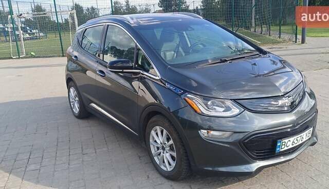 Серый Шевроле Bolt EV, объемом двигателя 0 л и пробегом 95 тыс. км за 15200 $, фото 5 на Automoto.ua