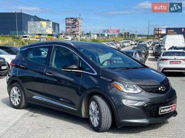 Серый Шевроле Bolt EV, объемом двигателя 0 л и пробегом 98 тыс. км за 15490 $, фото 2 на Automoto.ua