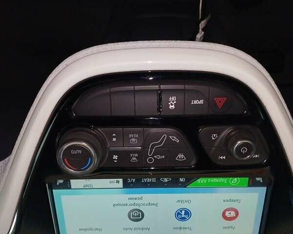 Серый Шевроле Bolt EV, объемом двигателя 0 л и пробегом 58 тыс. км за 18000 $, фото 19 на Automoto.ua
