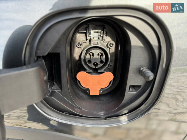 Сірий Шевроле Bolt EV, об'ємом двигуна 0 л та пробігом 45 тис. км за 16000 $, фото 24 на Automoto.ua