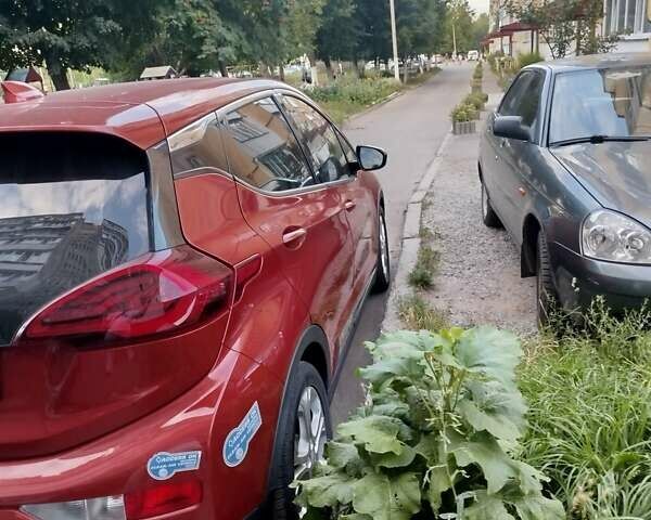 Серый Шевроле Bolt EV, объемом двигателя 0 л и пробегом 108 тыс. км за 14900 $, фото 5 на Automoto.ua