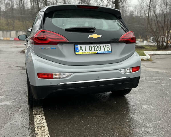 Сірий Шевроле Bolt EV, об'ємом двигуна 0 л та пробігом 80 тис. км за 16000 $, фото 3 на Automoto.ua