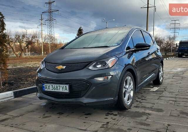 Серый Шевроле Bolt EV, объемом двигателя 0 л и пробегом 20 тыс. км за 15100 $, фото 4 на Automoto.ua