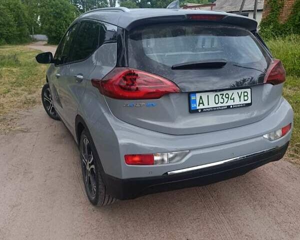 Сірий Шевроле Bolt EV, об'ємом двигуна 0 л та пробігом 28 тис. км за 17500 $, фото 4 на Automoto.ua
