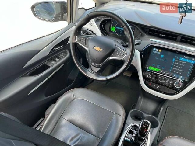 Серый Шевроле Bolt EV, объемом двигателя 0 л и пробегом 98 тыс. км за 15490 $, фото 25 на Automoto.ua
