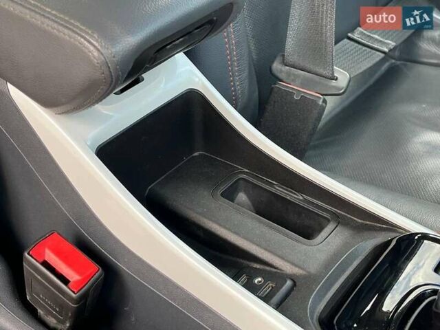 Серый Шевроле Bolt EV, объемом двигателя 0 л и пробегом 98 тыс. км за 15490 $, фото 15 на Automoto.ua