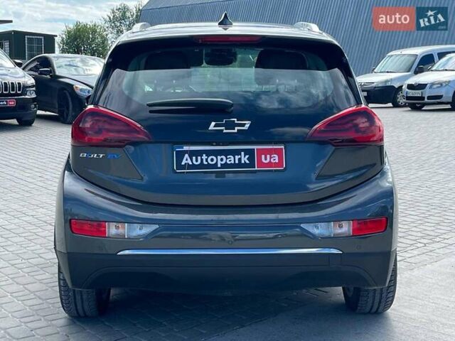 Серый Шевроле Bolt EV, объемом двигателя 0 л и пробегом 98 тыс. км за 15490 $, фото 7 на Automoto.ua