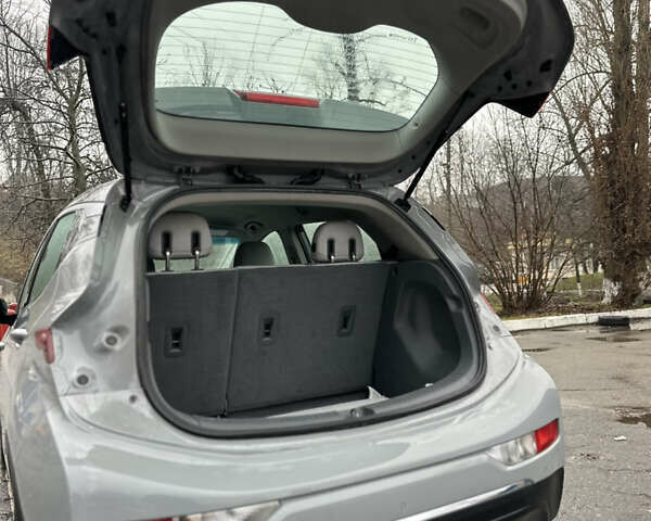 Сірий Шевроле Bolt EV, об'ємом двигуна 0 л та пробігом 80 тис. км за 16000 $, фото 21 на Automoto.ua