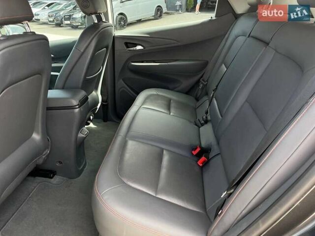 Серый Шевроле Bolt EV, объемом двигателя 0 л и пробегом 98 тыс. км за 15490 $, фото 30 на Automoto.ua