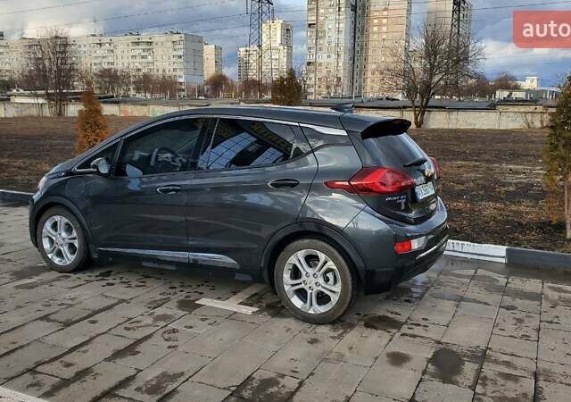 Серый Шевроле Bolt EV, объемом двигателя 0 л и пробегом 20 тыс. км за 15100 $, фото 13 на Automoto.ua