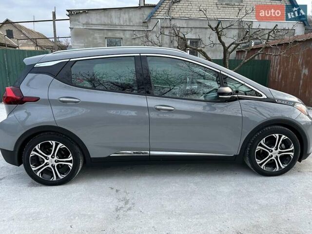 Серый Шевроле Bolt EV, объемом двигателя 0 л и пробегом 99 тыс. км за 15999 $, фото 8 на Automoto.ua