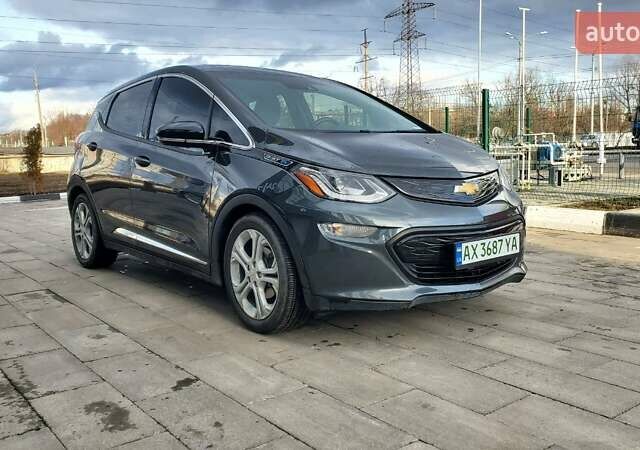 Серый Шевроле Bolt EV, объемом двигателя 0 л и пробегом 20 тыс. км за 15100 $, фото 7 на Automoto.ua