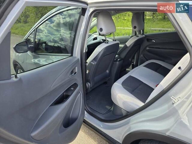 Серый Шевроле Bolt EV, объемом двигателя 0 л и пробегом 35 тыс. км за 16000 $, фото 22 на Automoto.ua