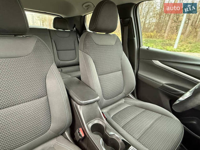 Серый Шевроле Bolt EV, объемом двигателя 0 л и пробегом 32 тыс. км за 19000 $, фото 16 на Automoto.ua