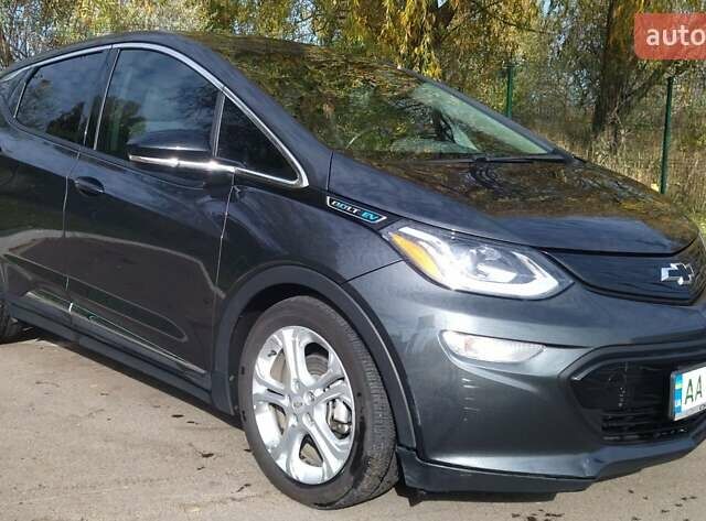 Серый Шевроле Bolt EV, объемом двигателя 0 л и пробегом 79 тыс. км за 15200 $, фото 7 на Automoto.ua