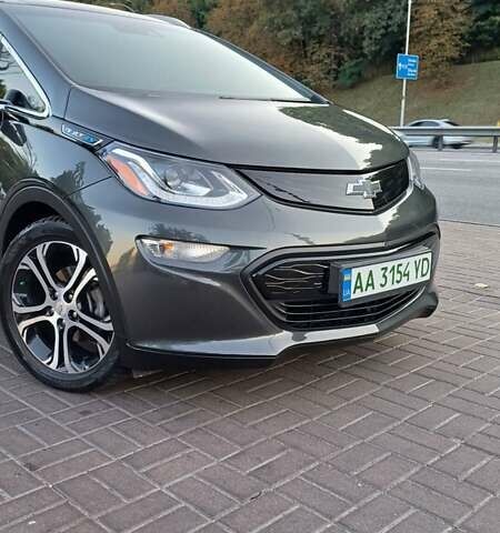 Серый Шевроле Bolt EV, объемом двигателя 0 л и пробегом 54 тыс. км за 16950 $, фото 5 на Automoto.ua