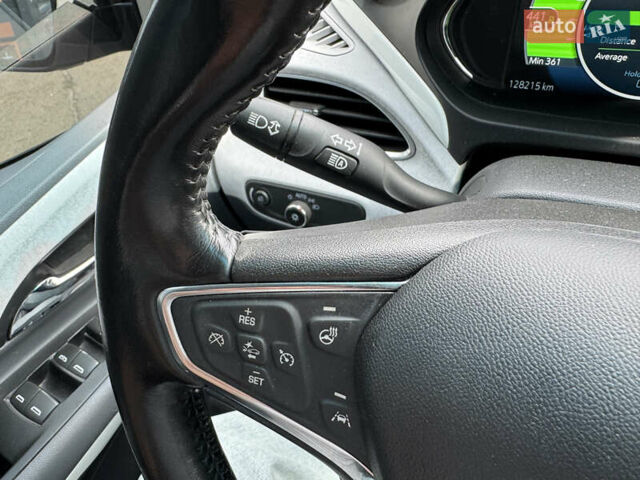 Серый Шевроле Bolt EV, объемом двигателя 0 л и пробегом 128 тыс. км за 14990 $, фото 27 на Automoto.ua