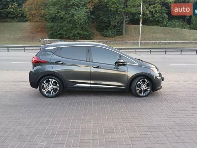 Серый Шевроле Bolt EV, объемом двигателя 0 л и пробегом 54 тыс. км за 16950 $, фото 6 на Automoto.ua