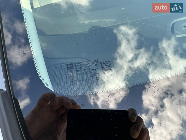 Серый Шевроле Bolt EV, объемом двигателя 0 л и пробегом 70 тыс. км за 19500 $, фото 20 на Automoto.ua