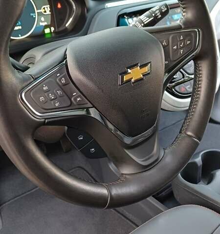 Серый Шевроле Bolt EV, объемом двигателя 0 л и пробегом 54 тыс. км за 16950 $, фото 31 на Automoto.ua