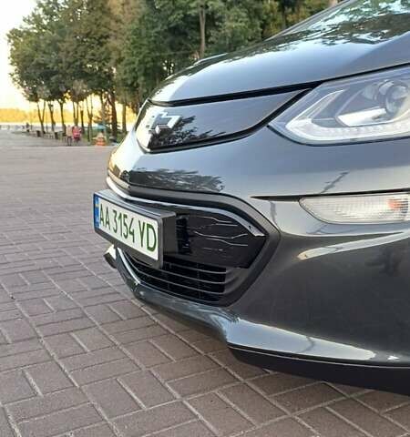 Серый Шевроле Bolt EV, объемом двигателя 0 л и пробегом 54 тыс. км за 16950 $, фото 17 на Automoto.ua
