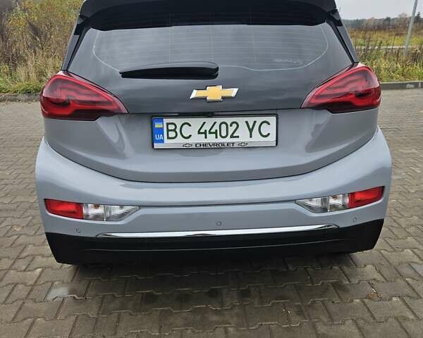 Серый Шевроле Bolt EV, объемом двигателя 0 л и пробегом 123 тыс. км за 14300 $, фото 7 на Automoto.ua
