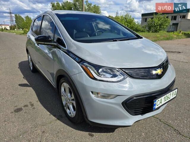 Серый Шевроле Bolt EV, объемом двигателя 0 л и пробегом 35 тыс. км за 16000 $, фото 8 на Automoto.ua
