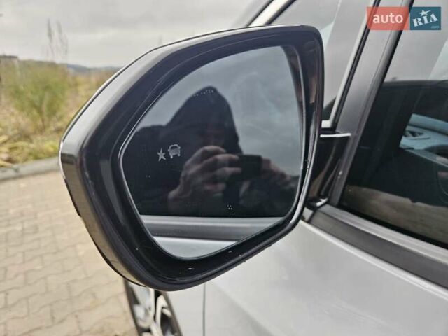 Серый Шевроле Bolt EV, объемом двигателя 0 л и пробегом 123 тыс. км за 14300 $, фото 9 на Automoto.ua