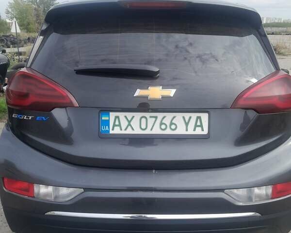 Серый Шевроле Bolt EV, объемом двигателя 0 л и пробегом 55 тыс. км за 16500 $, фото 3 на Automoto.ua