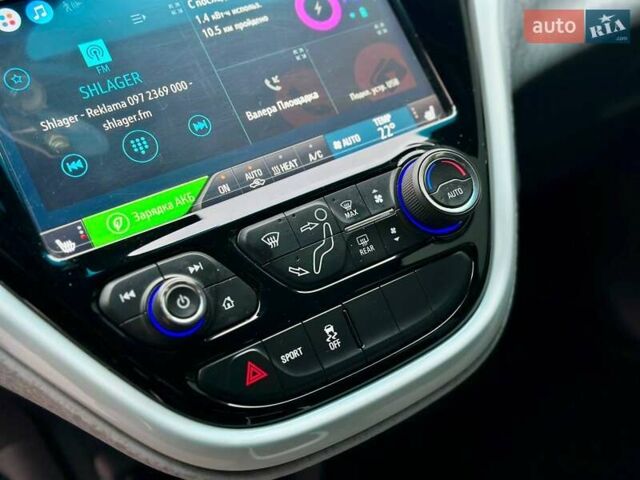 Серый Шевроле Bolt EV, объемом двигателя 0 л и пробегом 27 тыс. км за 16500 $, фото 28 на Automoto.ua