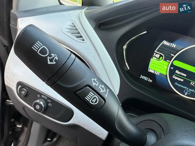 Серый Шевроле Bolt EV, объемом двигателя 0 л и пробегом 34 тыс. км за 16900 $, фото 24 на Automoto.ua
