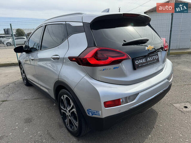 Серый Шевроле Bolt EV, объемом двигателя 0 л и пробегом 128 тыс. км за 14990 $, фото 9 на Automoto.ua