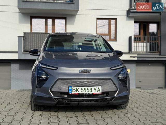 Серый Шевроле Bolt EV, объемом двигателя 0 л и пробегом 28 тыс. км за 16500 $, фото 2 на Automoto.ua