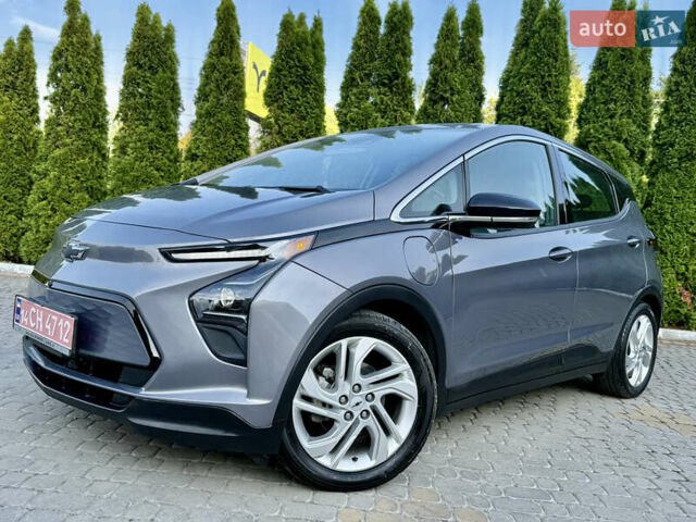 Серый Шевроле Bolt EV, объемом двигателя 0 л и пробегом 36 тыс. км за 17999 $, фото 5 на Automoto.ua